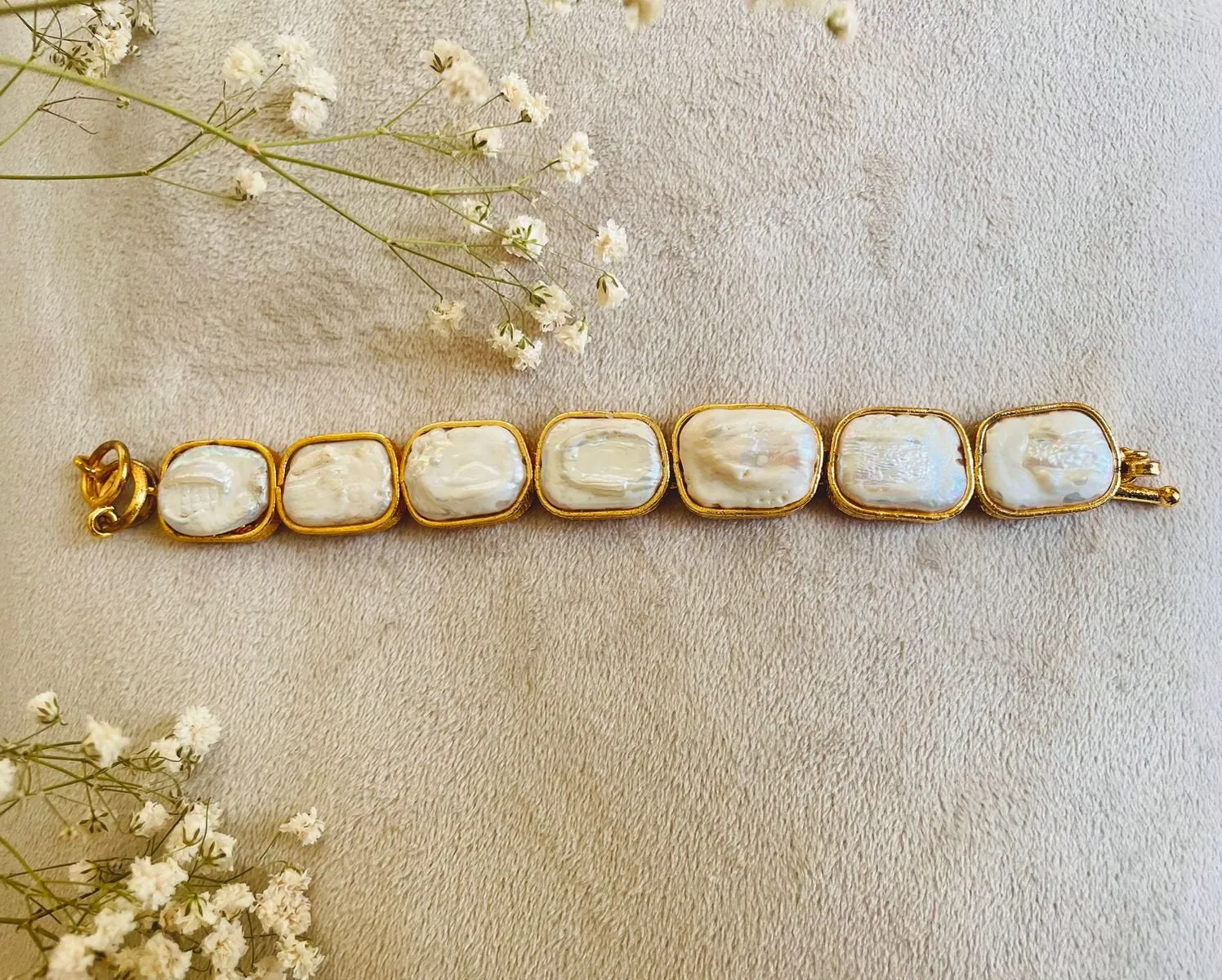 Bracelet: Baroque Pearl