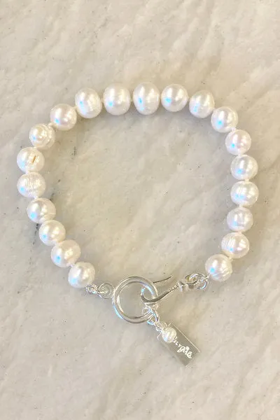 Classic Ring Pearl Bracelet | Unique Texture & Timeless Design | By Pearly Girls