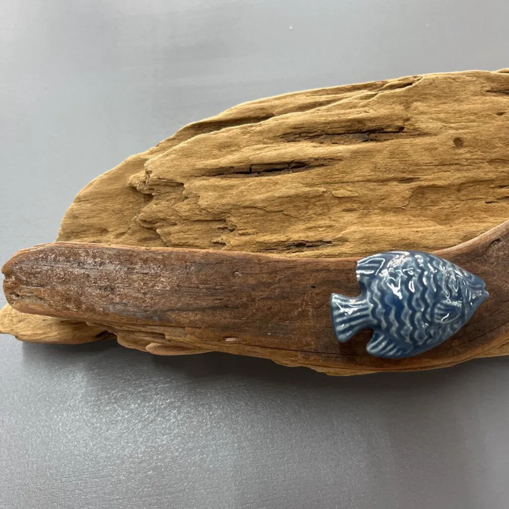 DRIFTWOOD JEWELRY HOLDER (SMALL)