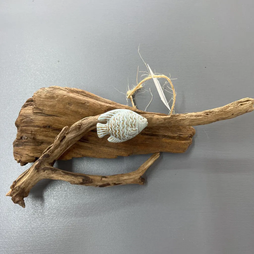 DRIFTWOOD JEWELRY HOLDER (SMALL)