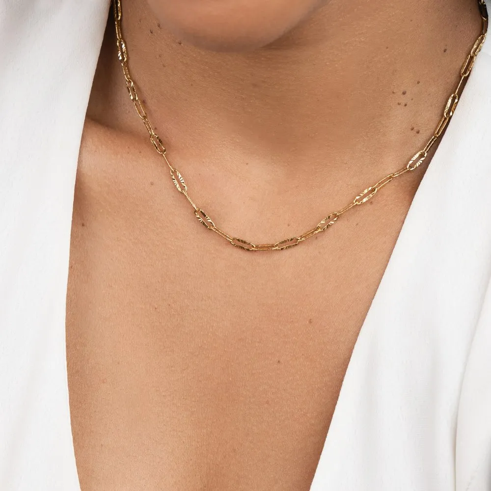 Lara Paperclip Chain Necklace