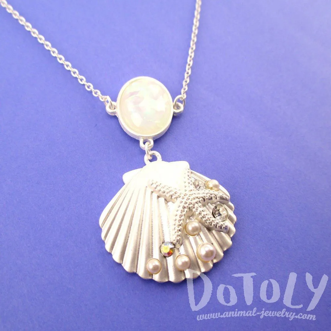 Seashell Starfish Ocean Inspired Mermaid Jewelry Pendant Necklace in Silver